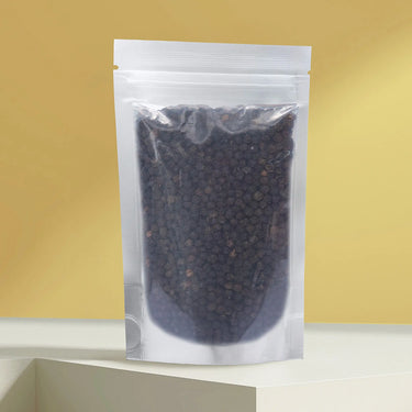 Brooklane Black Pepper whole peppercorns close-up